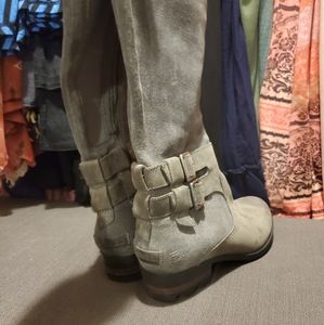 Gray Sorel Boots